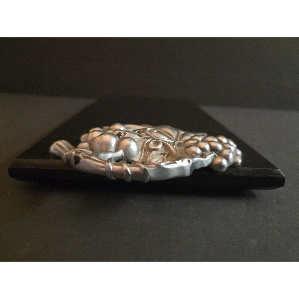 Arthur Court Marble Cheese Cutting Board Pewter Grapes Black Speckled Tray 11